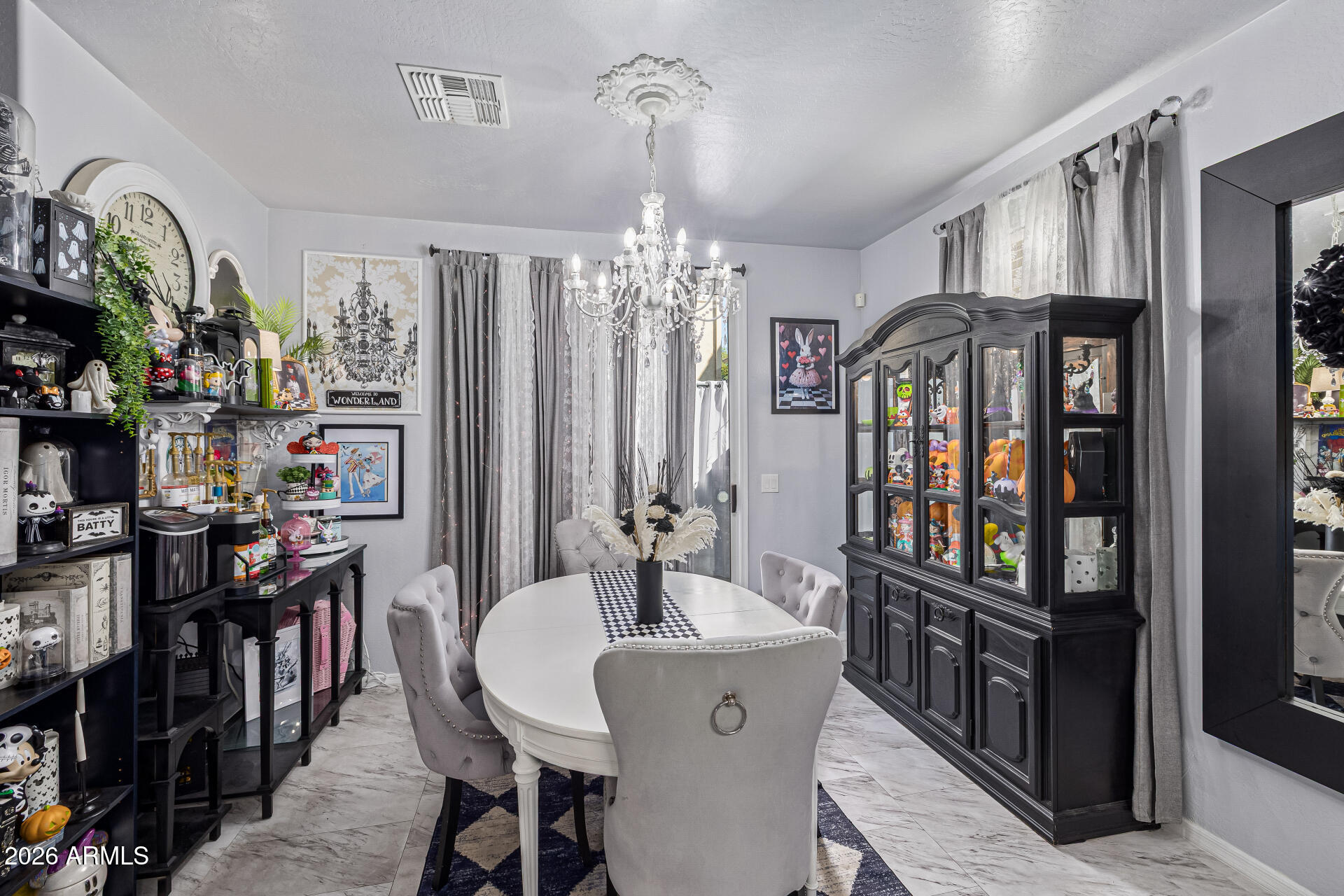 10206 E ISLETA Avenue