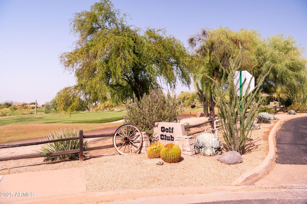 Photo of 9502 E Chuckwagon Lane, Scottsdale, AZ 85262 (MLS # 6892105)