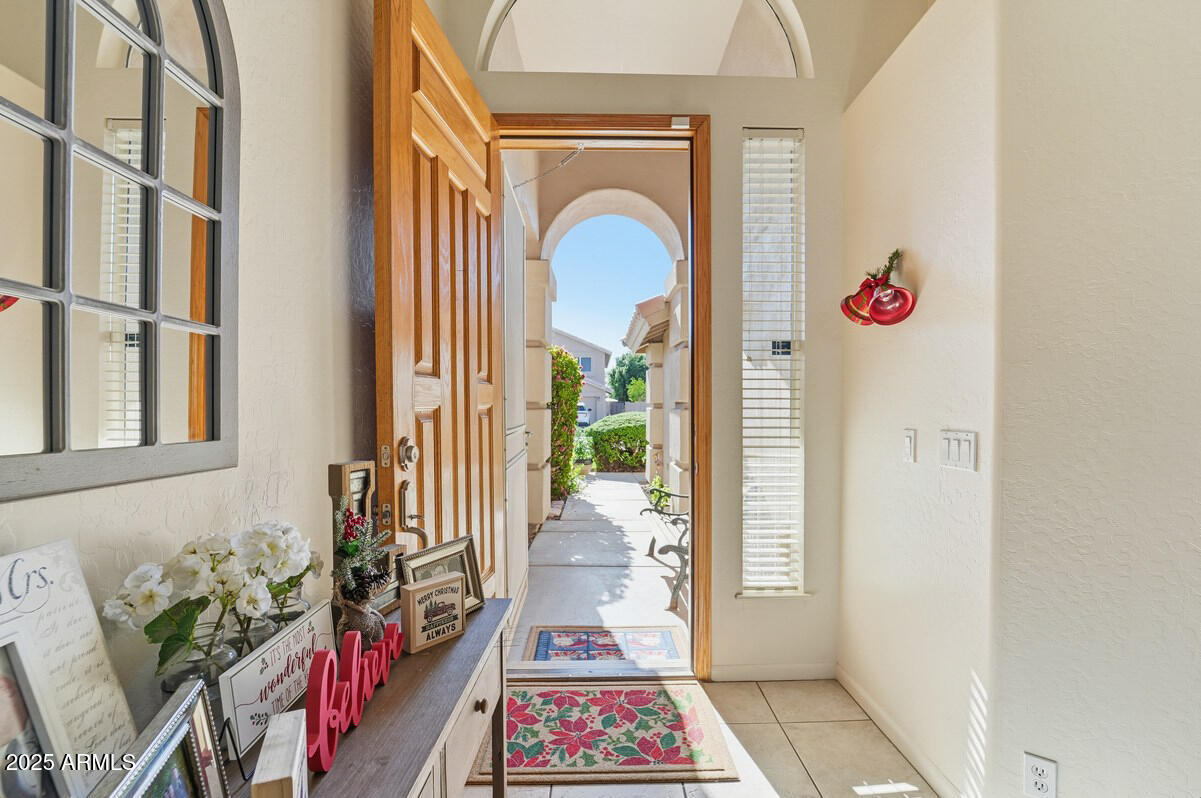 7150 W DREYFUS Drive