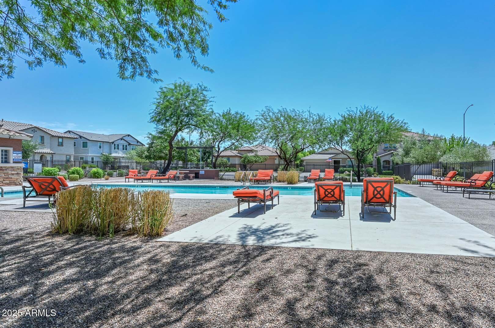 1523 N BANNING --