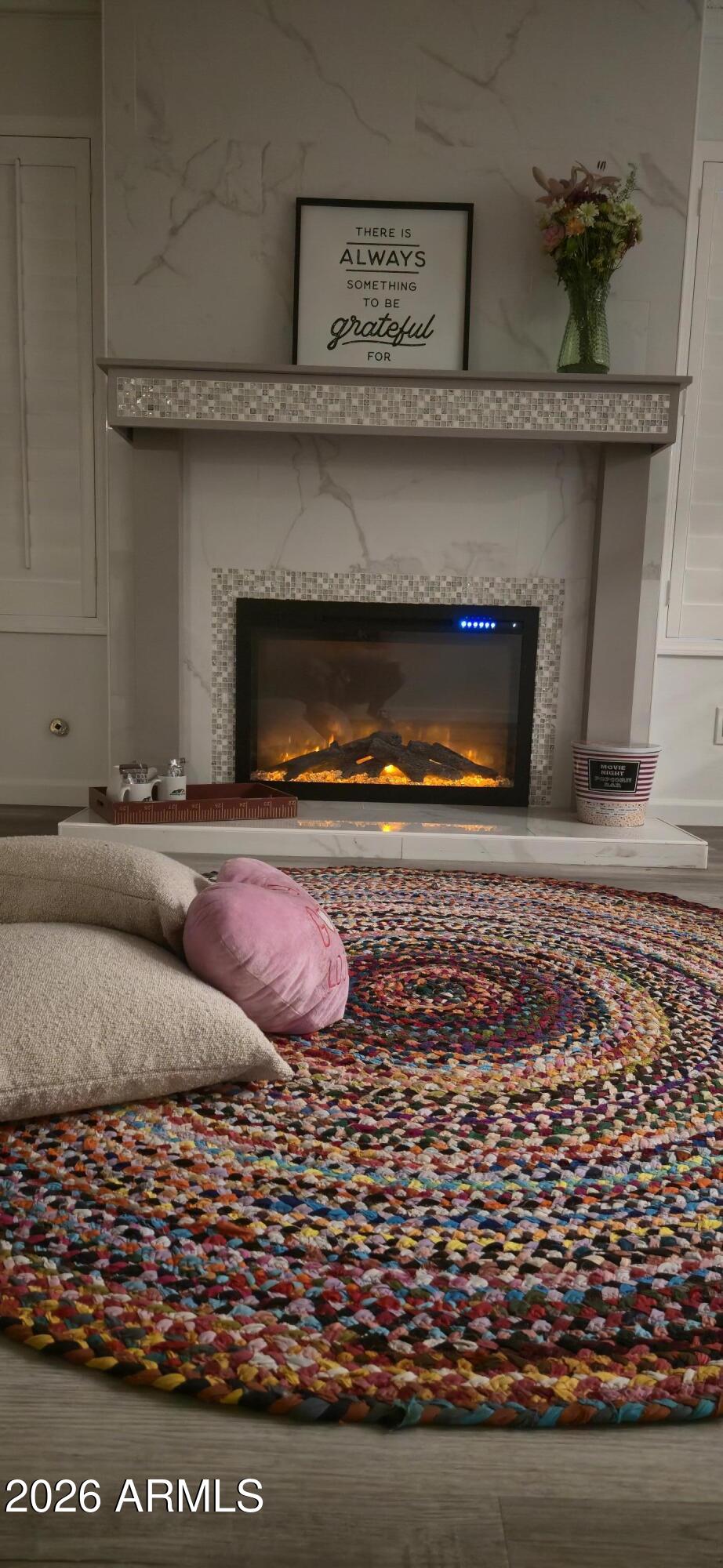 2344 W MARCONI Avenue