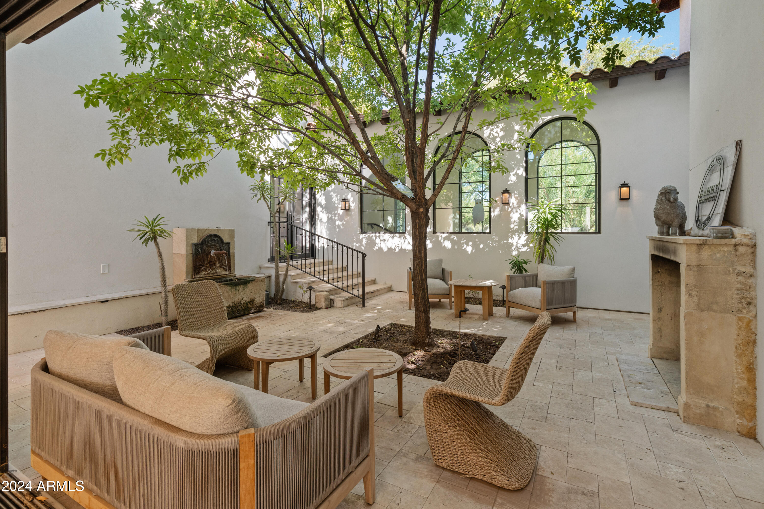 Paradise Valley, Arizona 85253, United States, 4 Bedrooms Bedrooms, ,6 BathroomsBathrooms,Residential,Active,32363