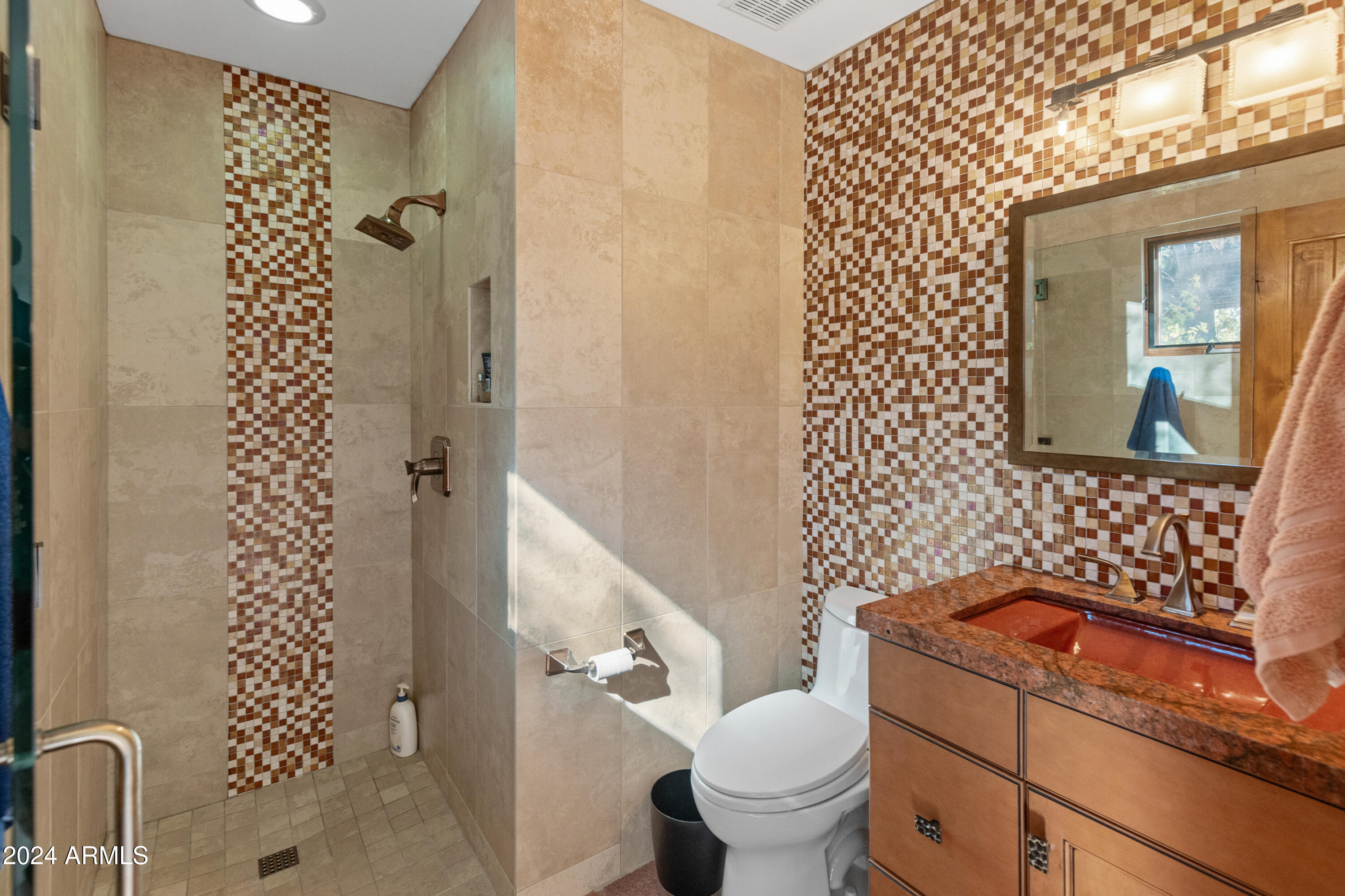 Paradise Valley, Arizona 85253, United States, 4 Bedrooms Bedrooms, ,6 BathroomsBathrooms,Residential,Active,32363