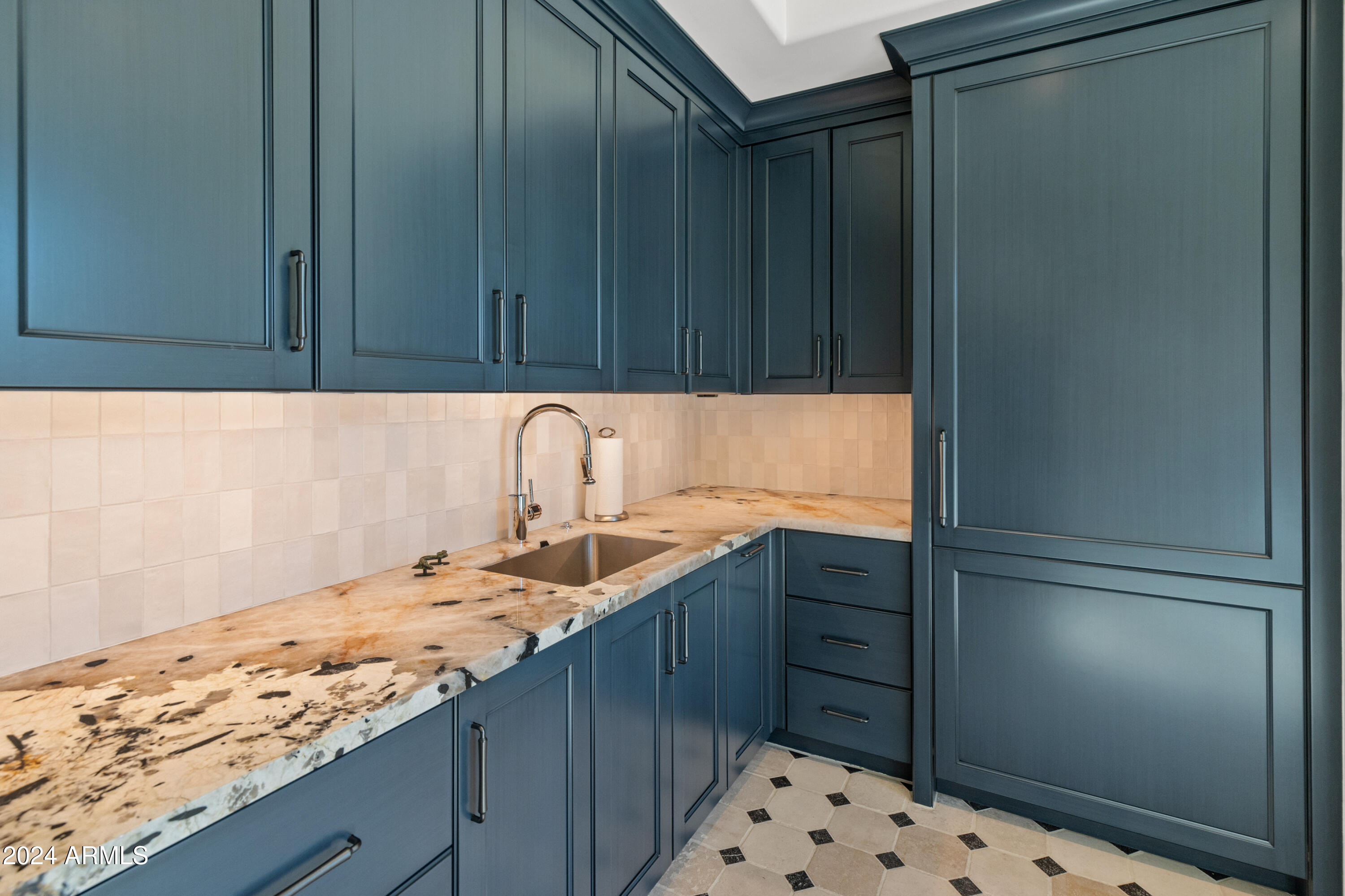 Paradise Valley, Arizona 85253, United States, 4 Bedrooms Bedrooms, ,6 BathroomsBathrooms,Residential,Active,32363