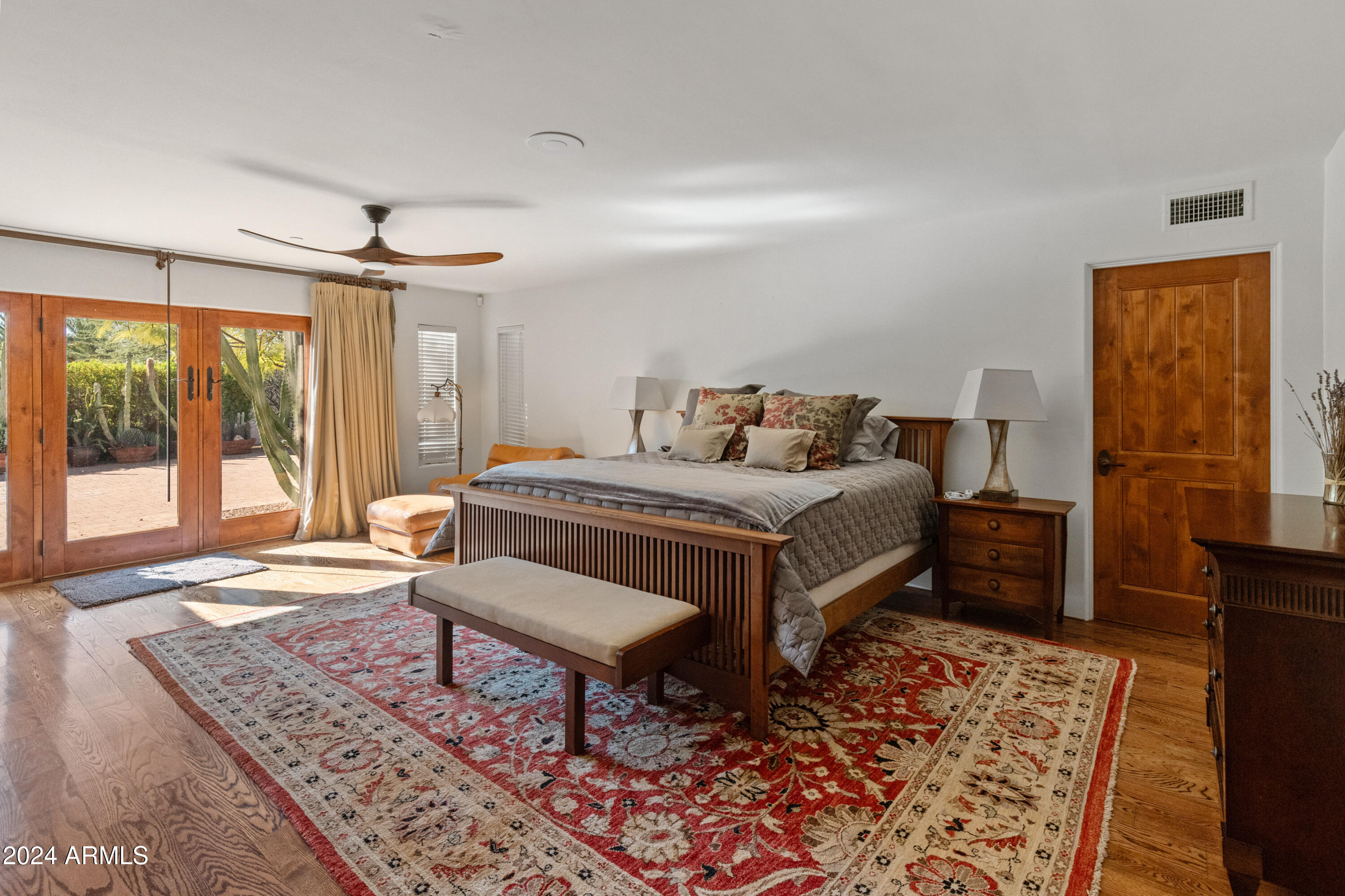 Paradise Valley, Arizona 85253, United States, 4 Bedrooms Bedrooms, ,6 BathroomsBathrooms,Residential,Active,32363