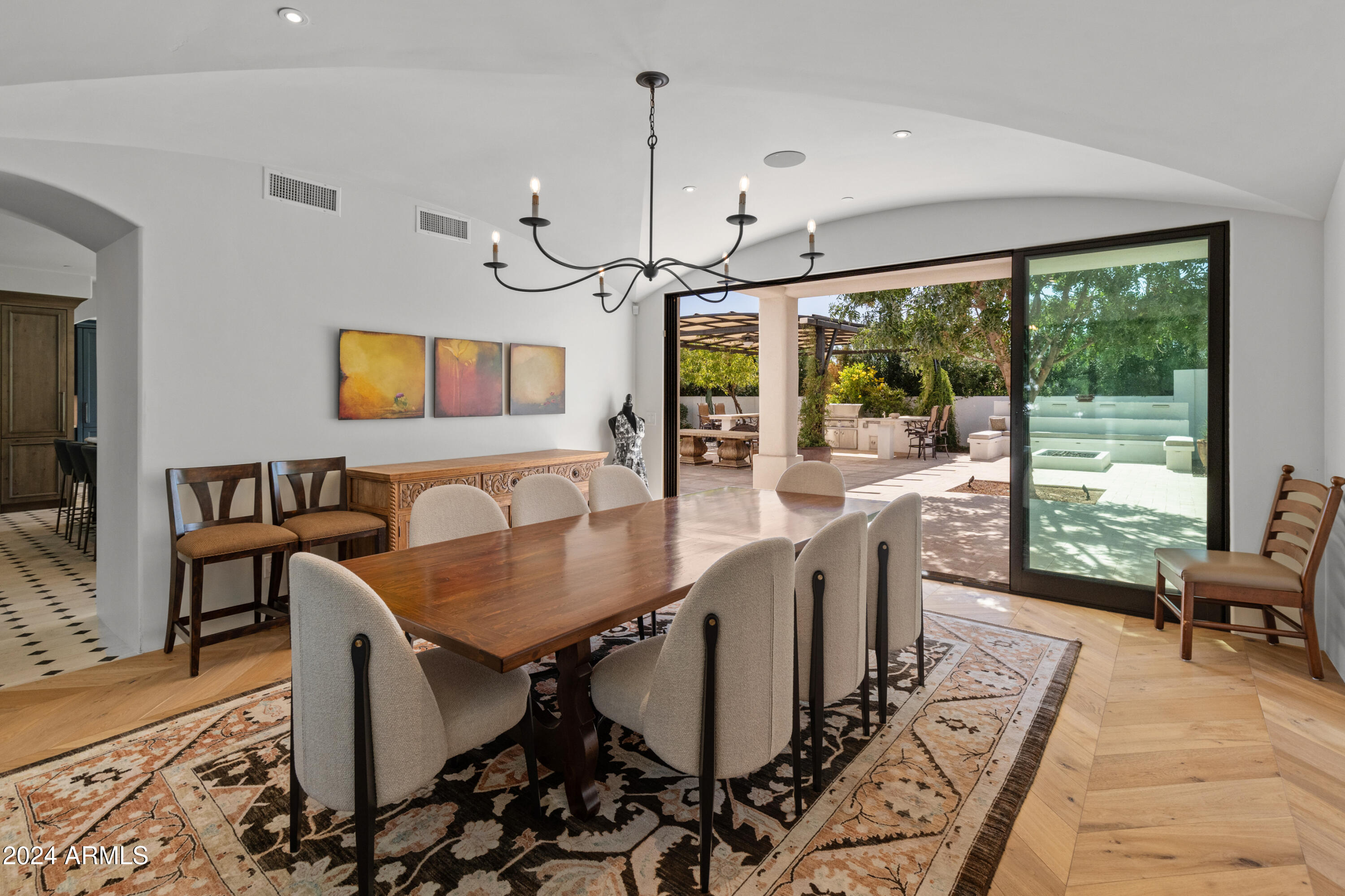 Paradise Valley, Arizona 85253, United States, 4 Bedrooms Bedrooms, ,6 BathroomsBathrooms,Residential,Active,32363