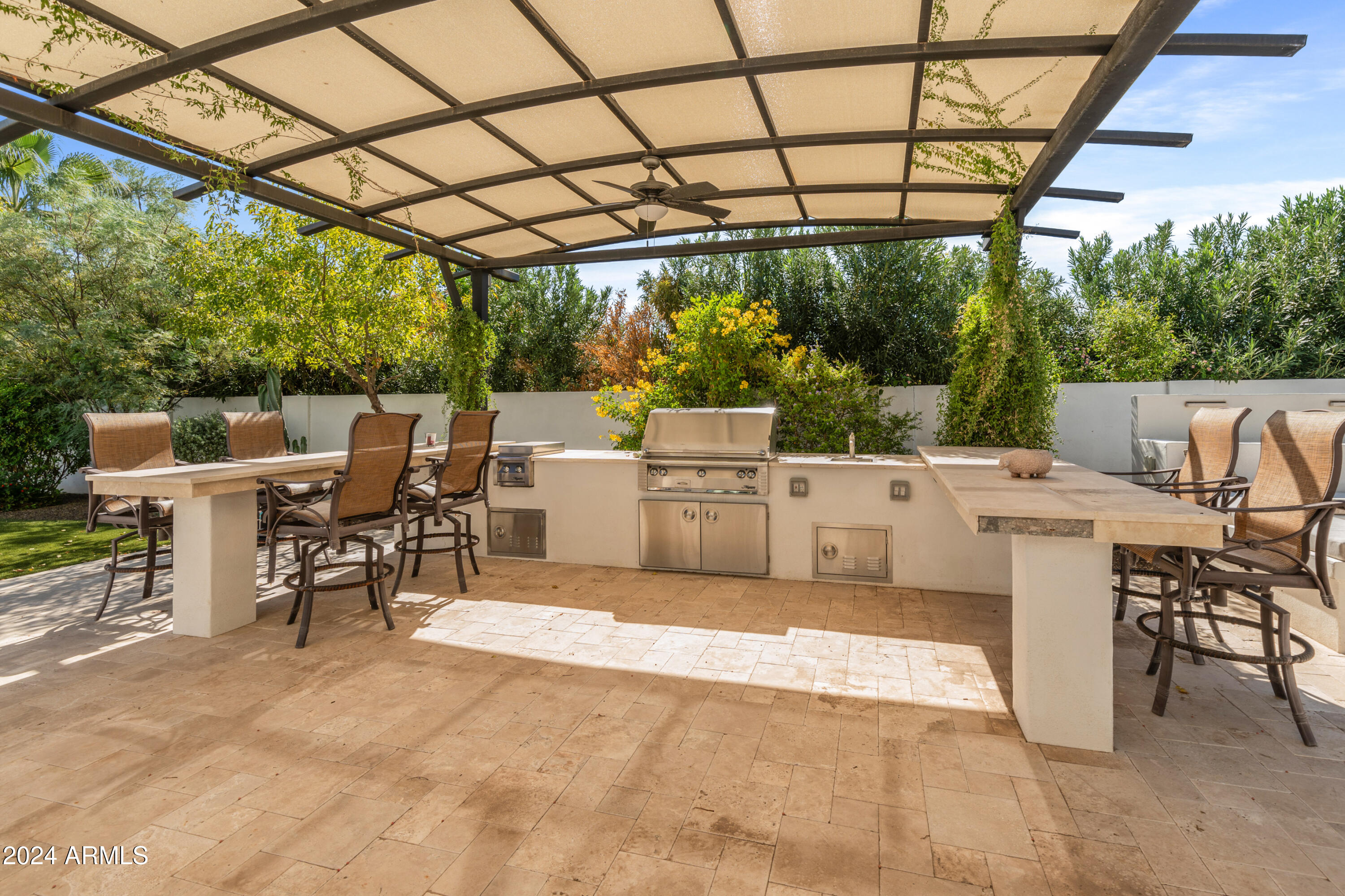 Paradise Valley, Arizona 85253, United States, 4 Bedrooms Bedrooms, ,6 BathroomsBathrooms,Residential,Active,32363