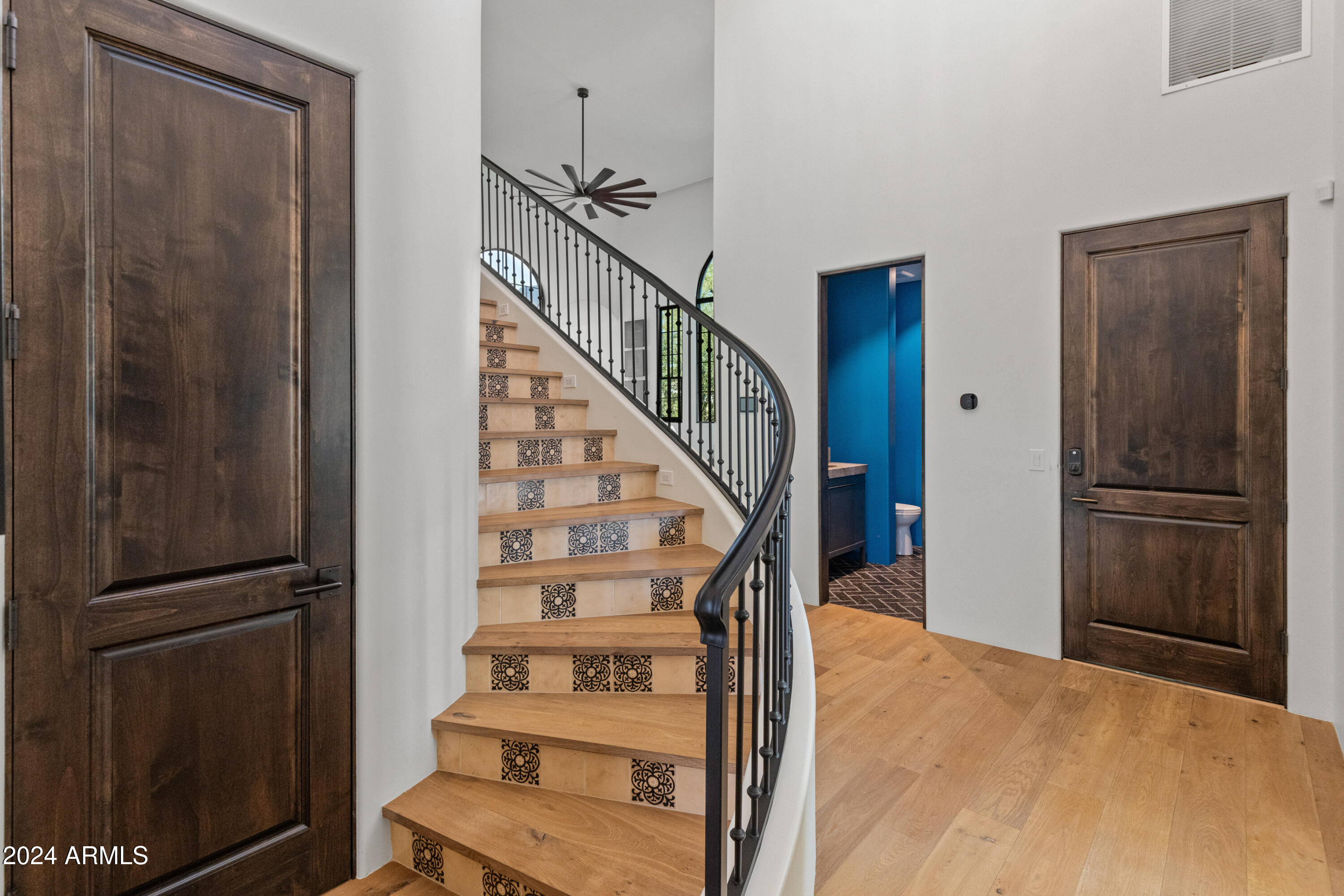 Paradise Valley, Arizona 85253, United States, 4 Bedrooms Bedrooms, ,6 BathroomsBathrooms,Residential,Active,32363