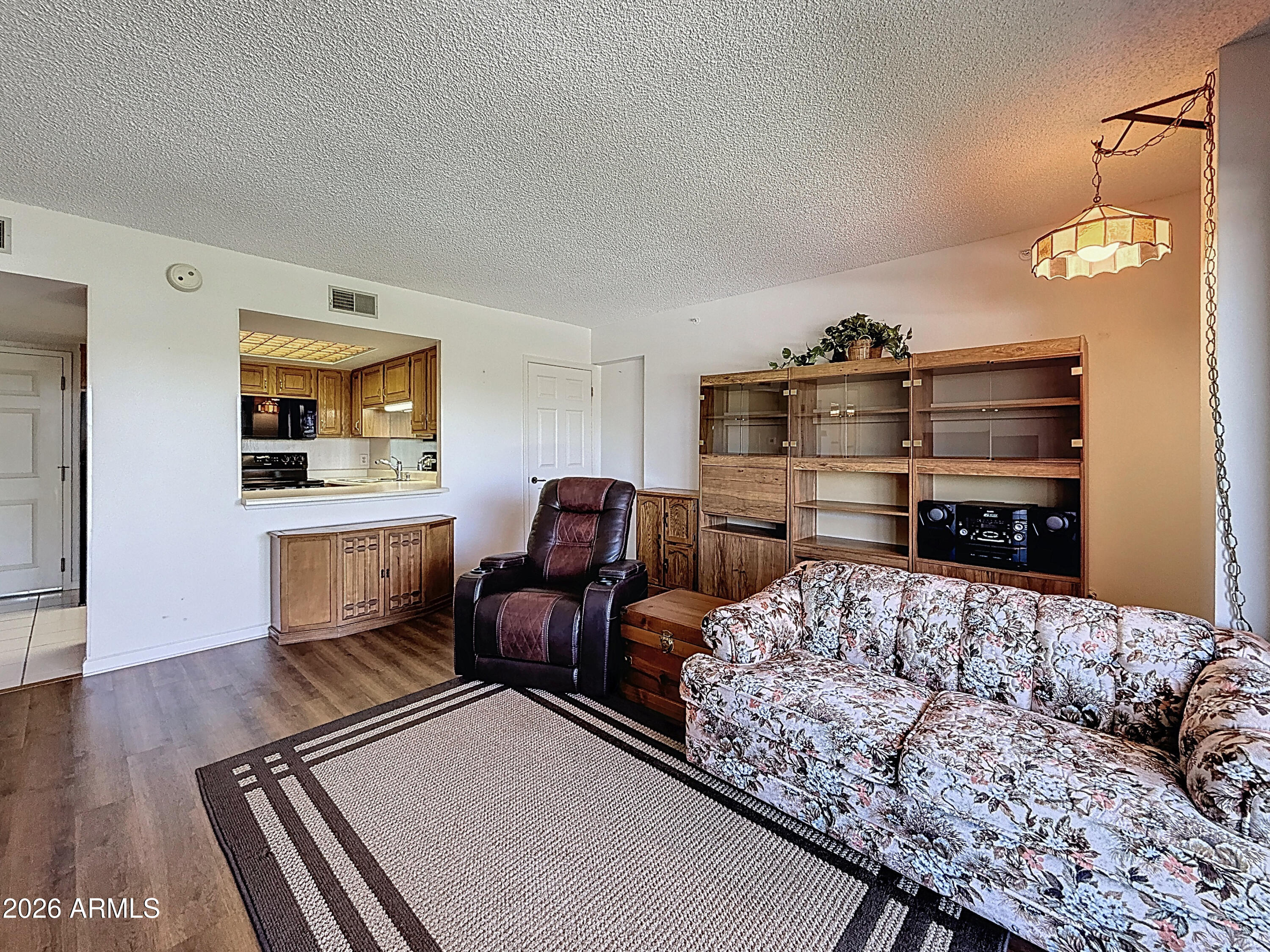 10330 W Thunderbird Boulevard C318