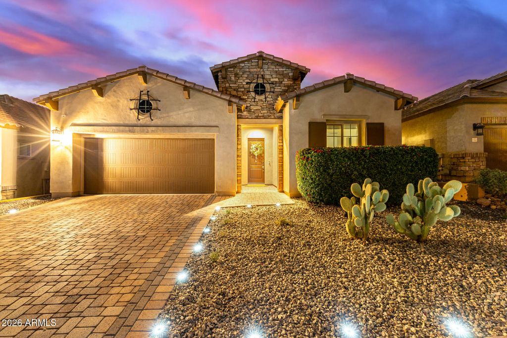 Photo of 1760 N Bernard Circle, Mesa, AZ 85207 (MLS # 6973198)