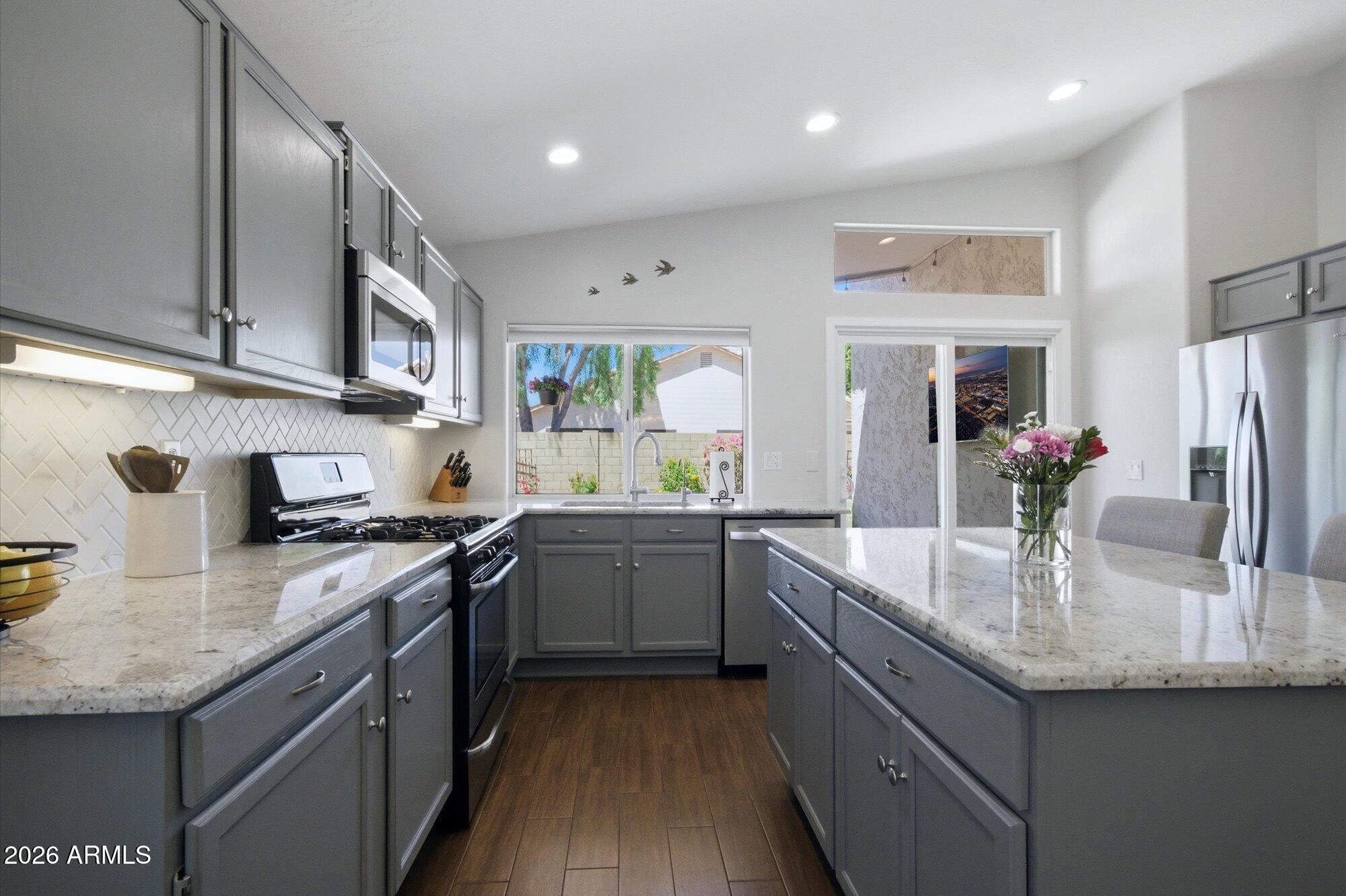 NORTH COLONY 2 - Residential