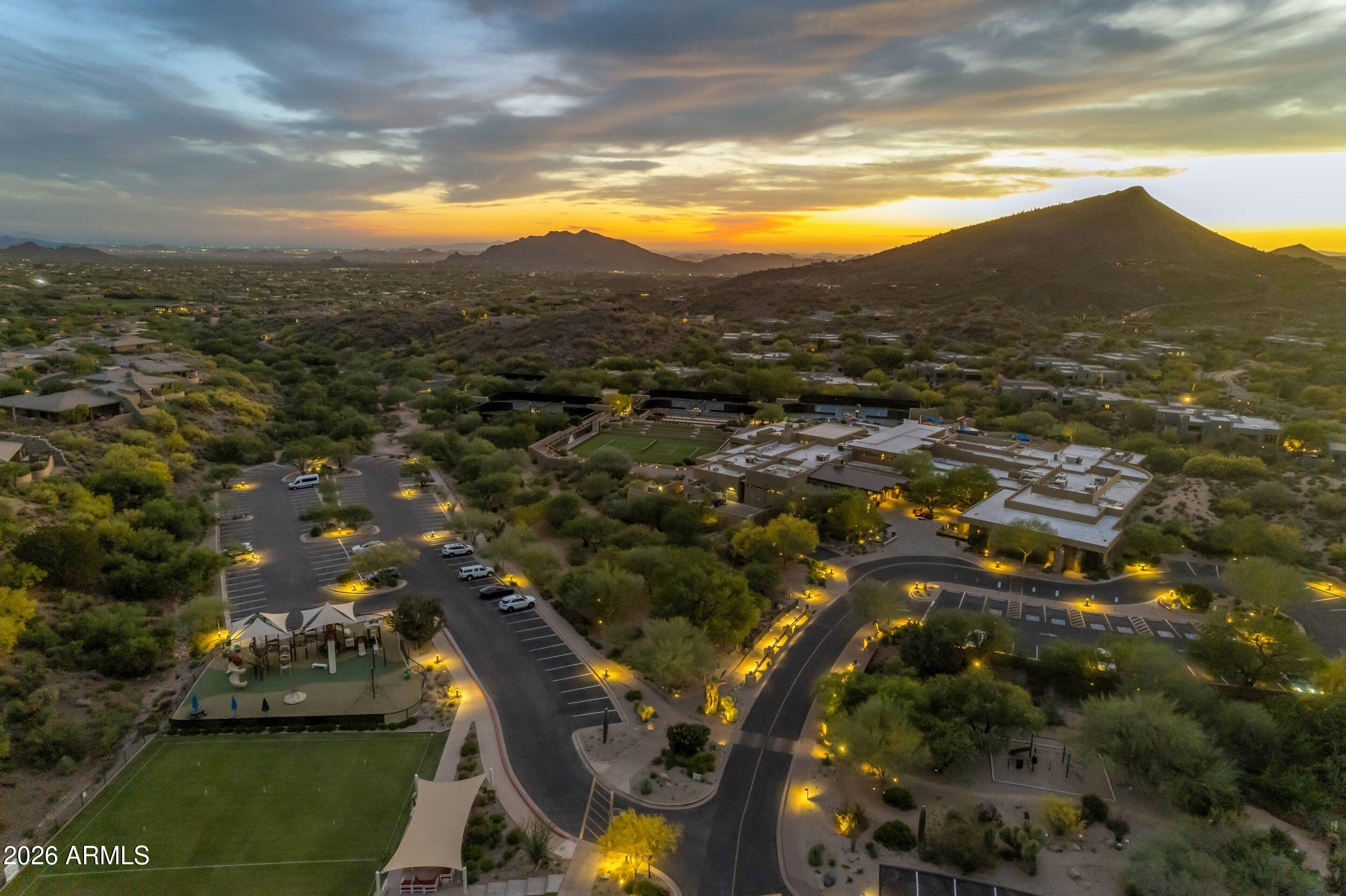 DESERT MOUNTAIN - Residential