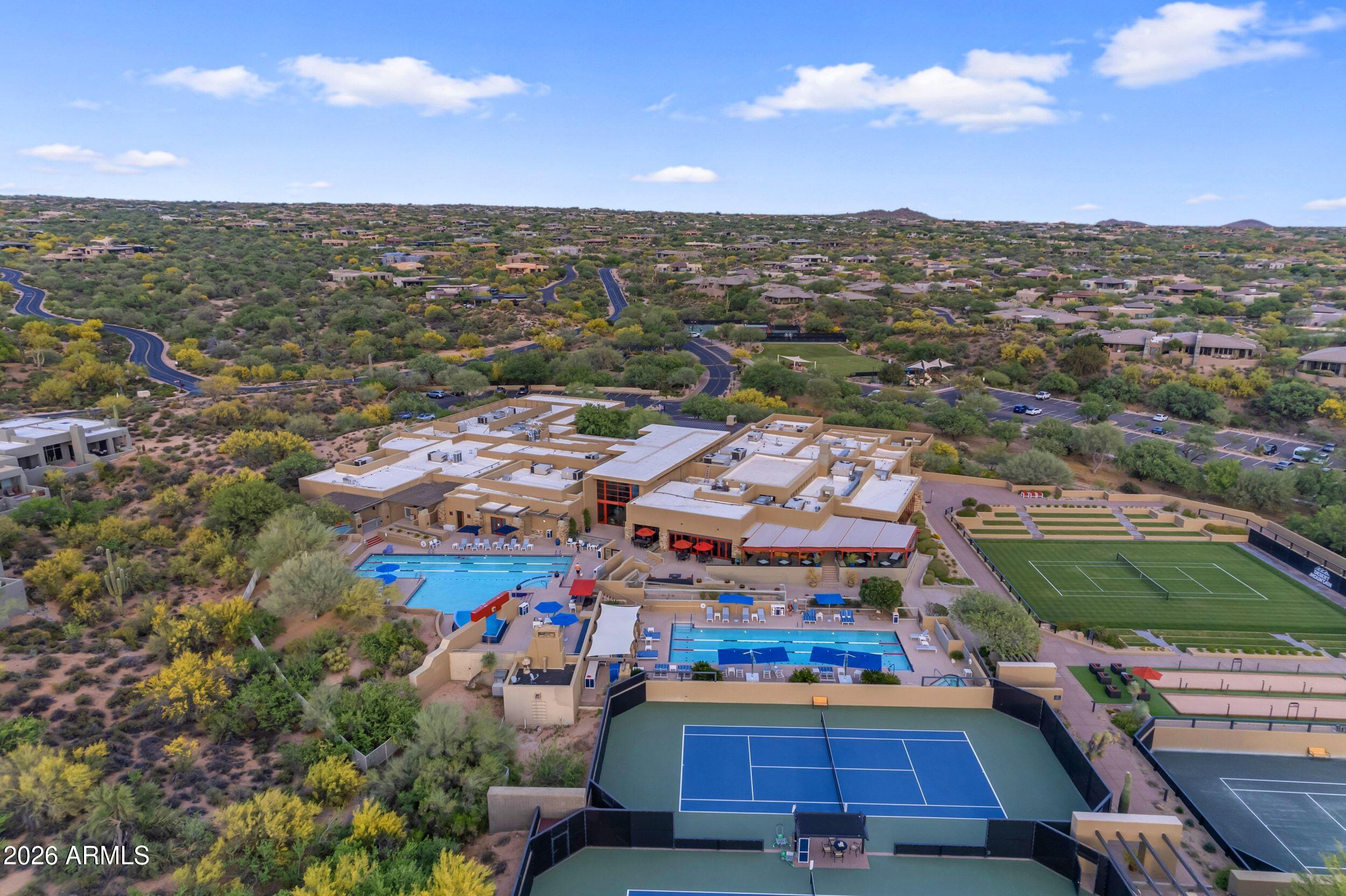DESERT MOUNTAIN - Residential
