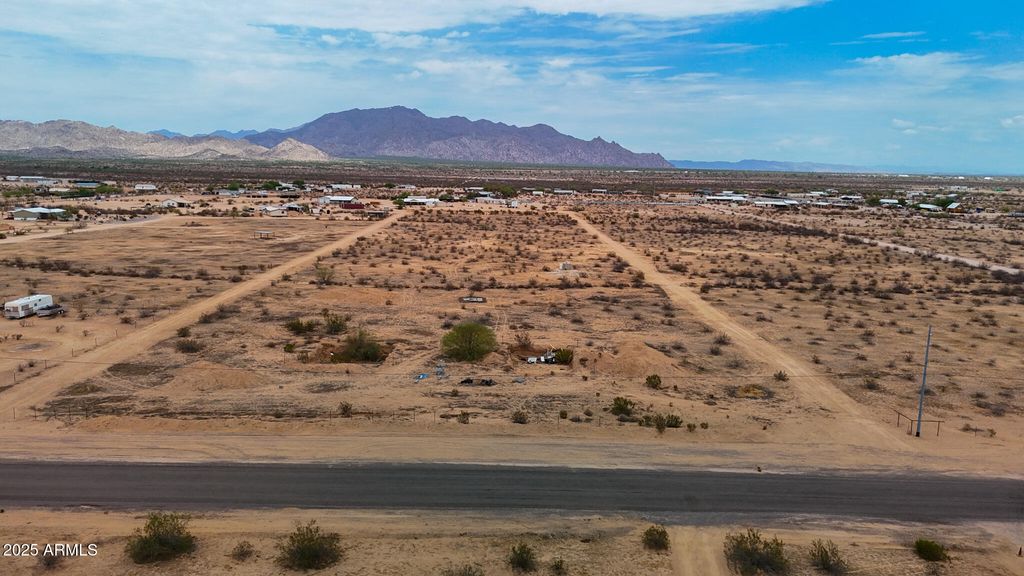Photo of 55610 W Mcdavid Rd (lot 1) 1.4 Acres Rd #-, Maricopa, AZ 85139 (MLS # 6961829)