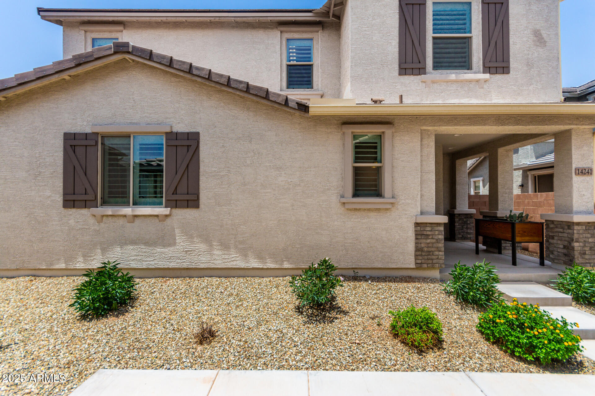 Homes 1 14241 W BRONCO Trail
