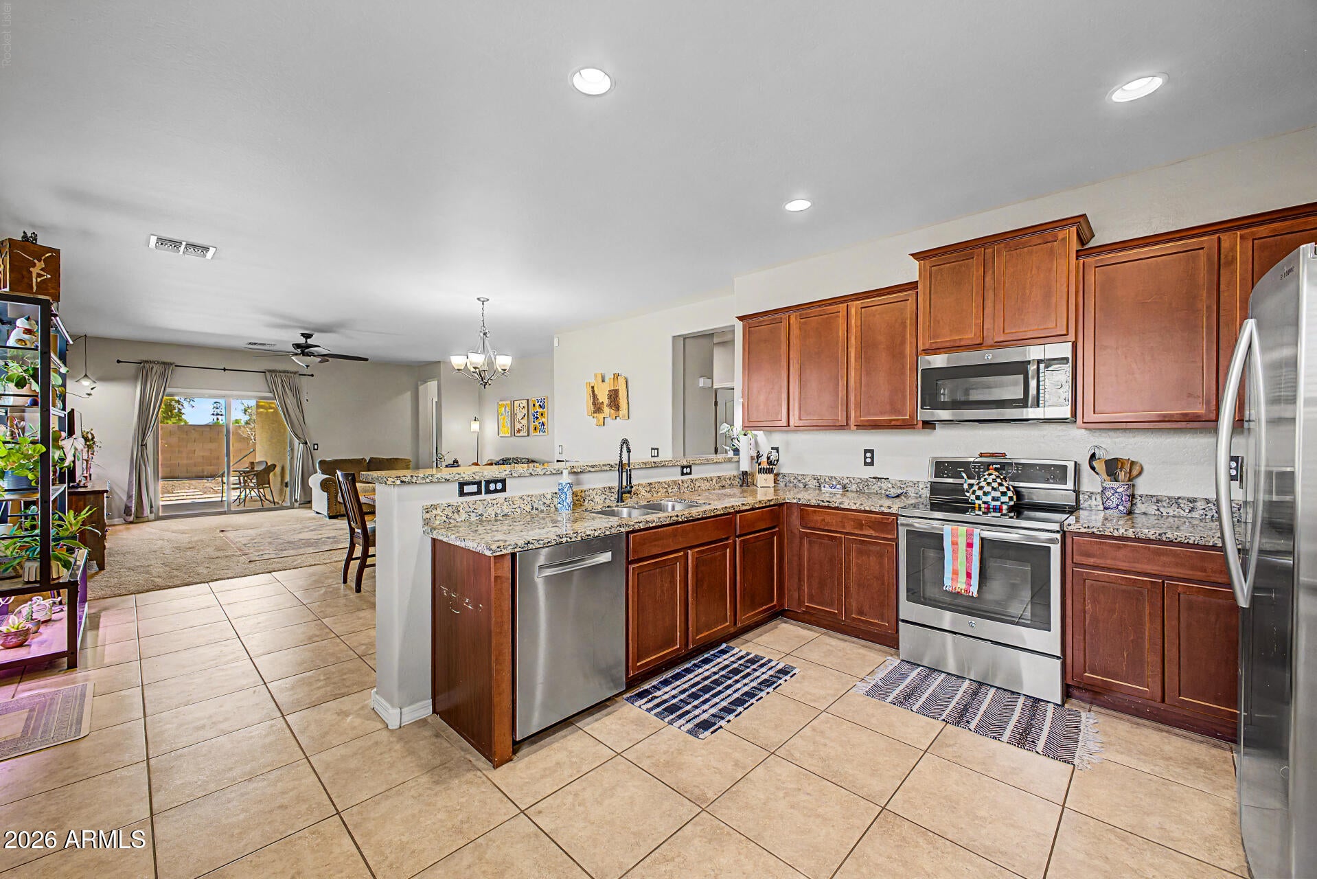 25399 W HEATHERMOOR Drive