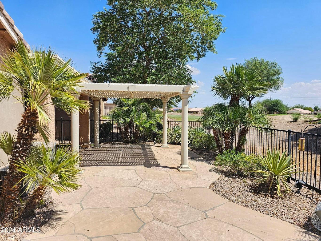 23143 W Lasso Lane