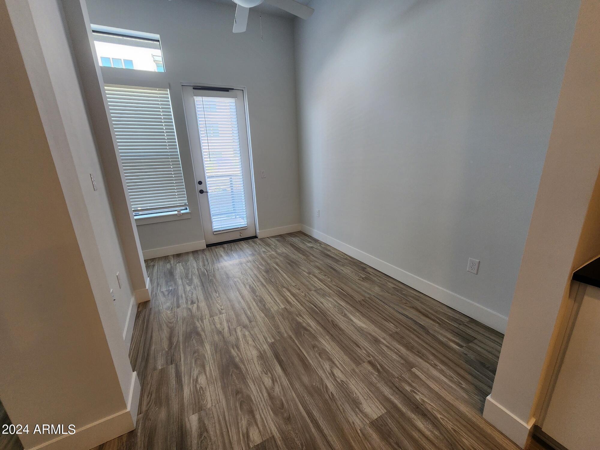 1727 E Pecos Road S4