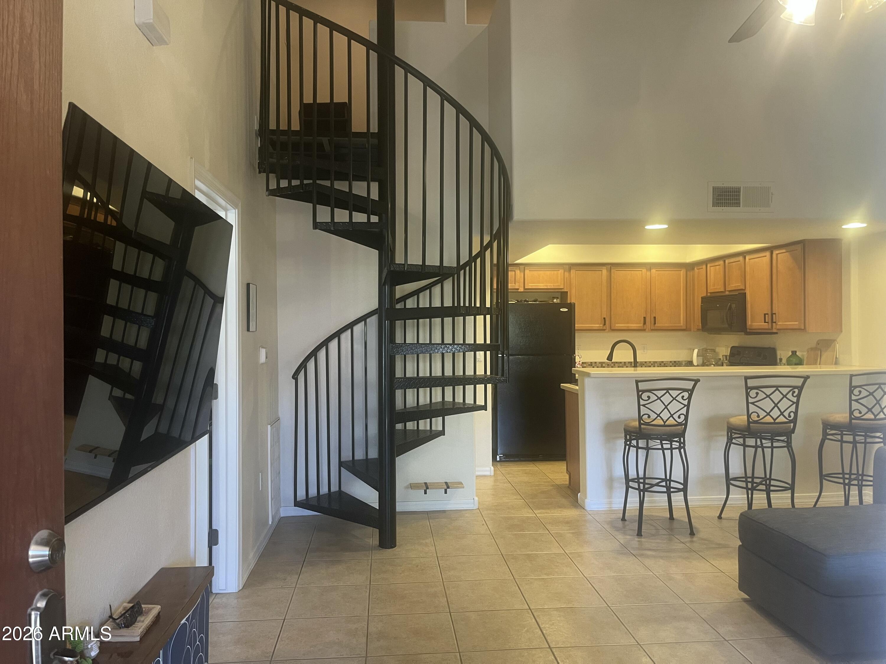 1351 N PLEASANT Drive N 2062