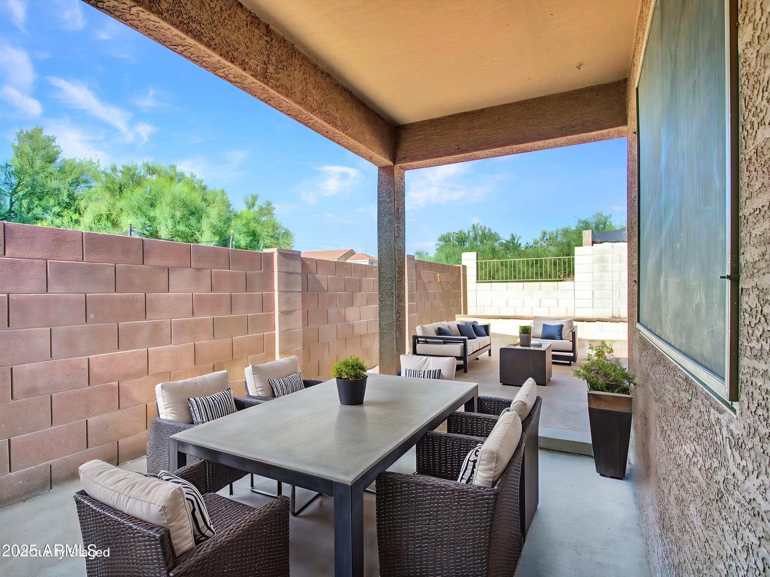 Buckeye, Arizona 85326, United States, 4 Bedrooms Bedrooms, ,2 BathroomsBathrooms,Residential,Active,176403