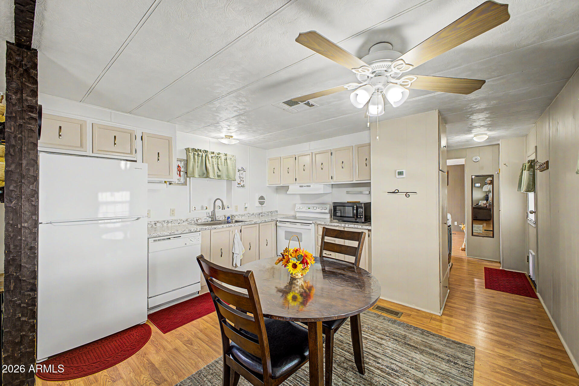 201 S Greenfield Road 291