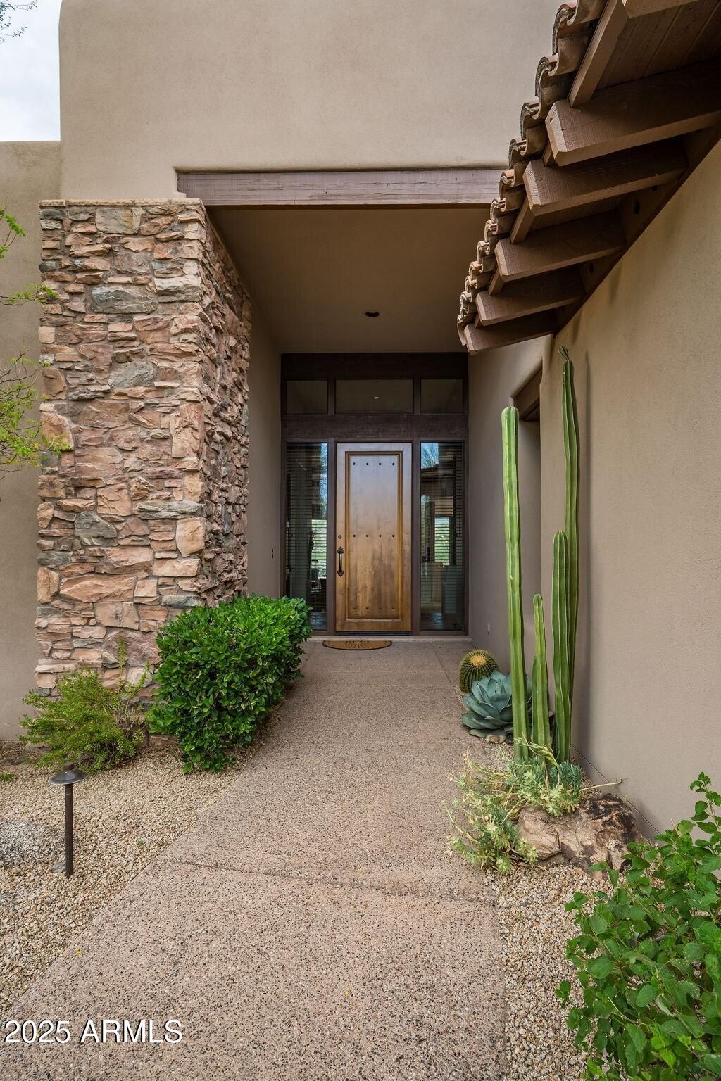 Photo of 9916 E Lookout Mountain Drive, Scottsdale, AZ 85262 (MLS # 6927598)