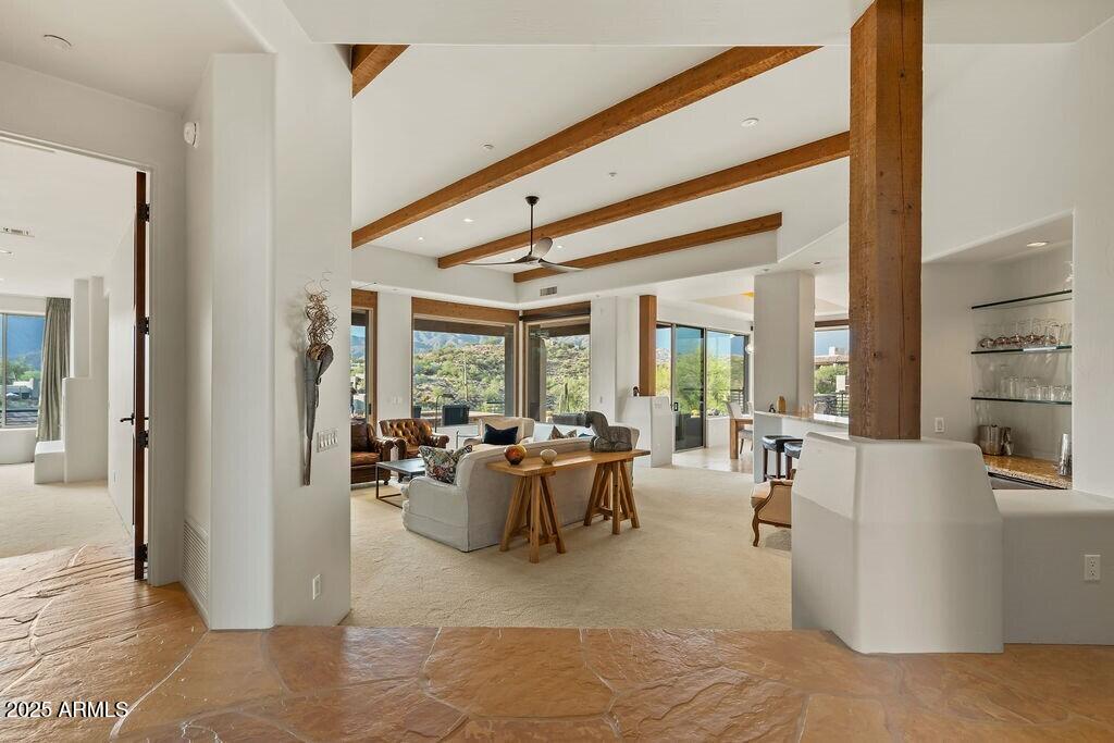 9916 E LOOKOUT MOUNTAIN Drive