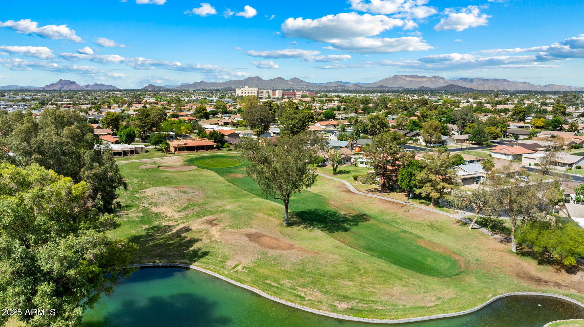 633 LEISURE WORLD --