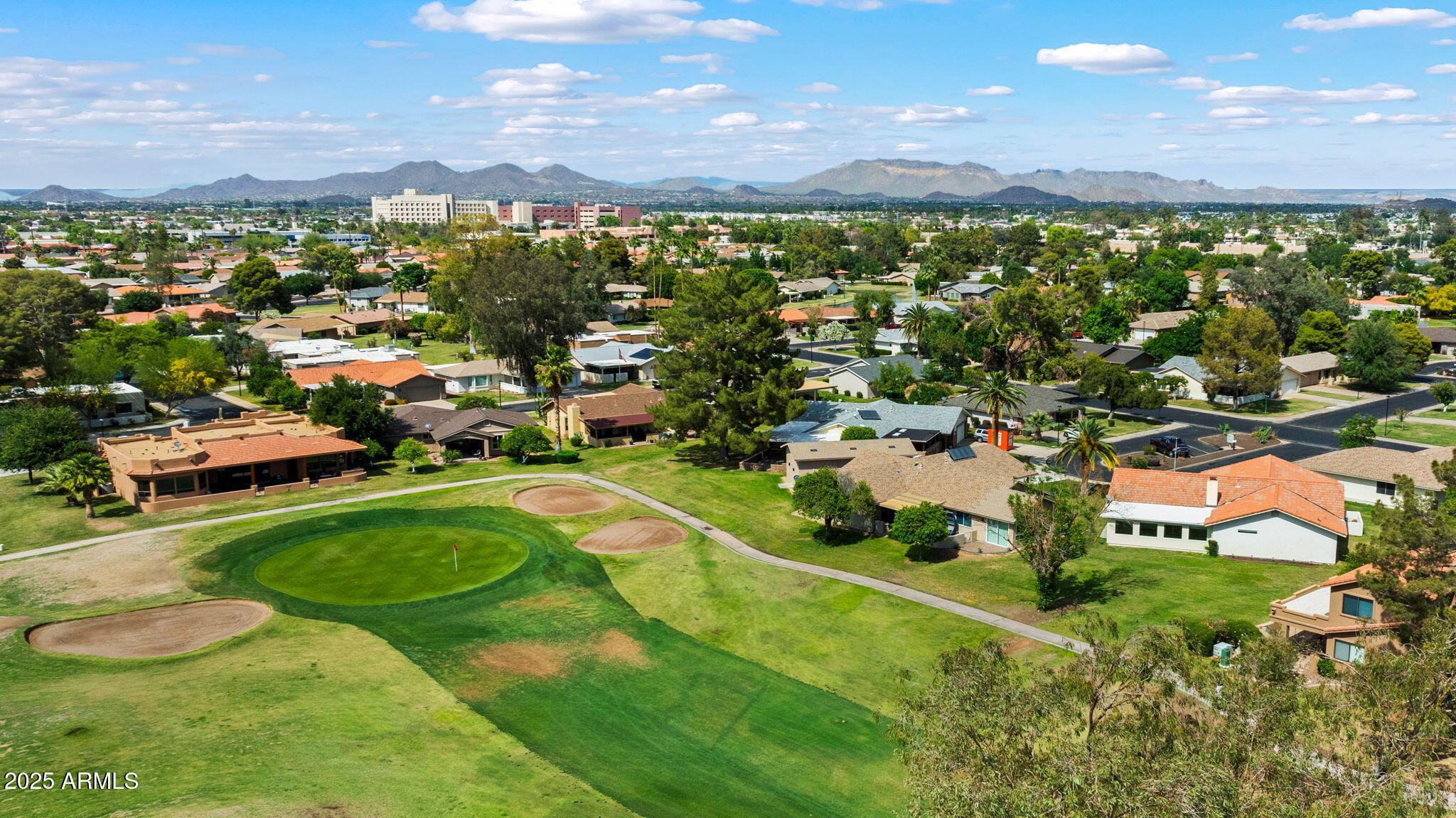 633 LEISURE WORLD --