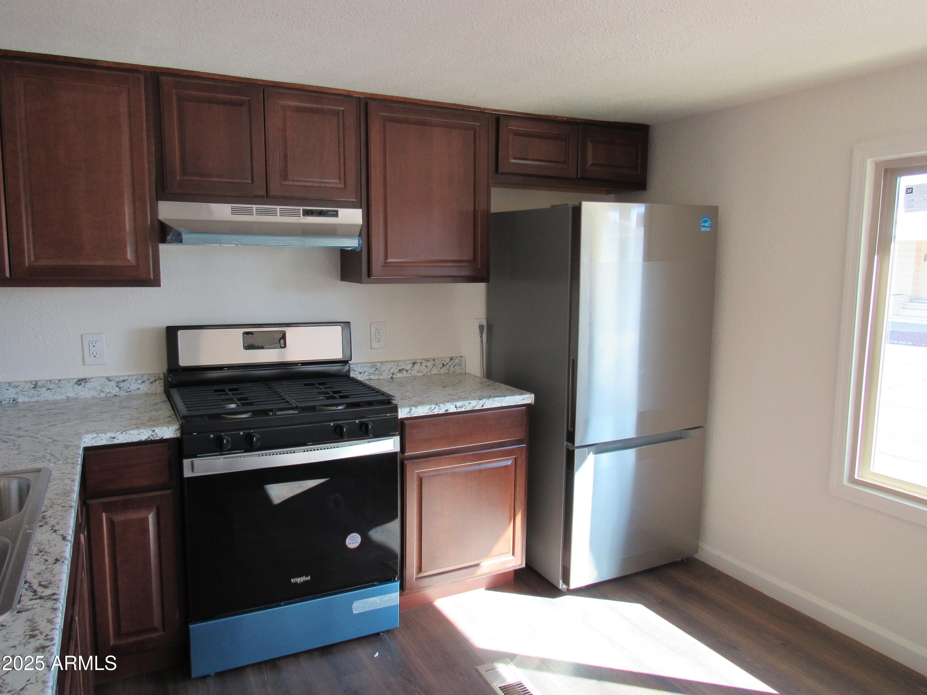 3411 S CAMINO SECO -- 172