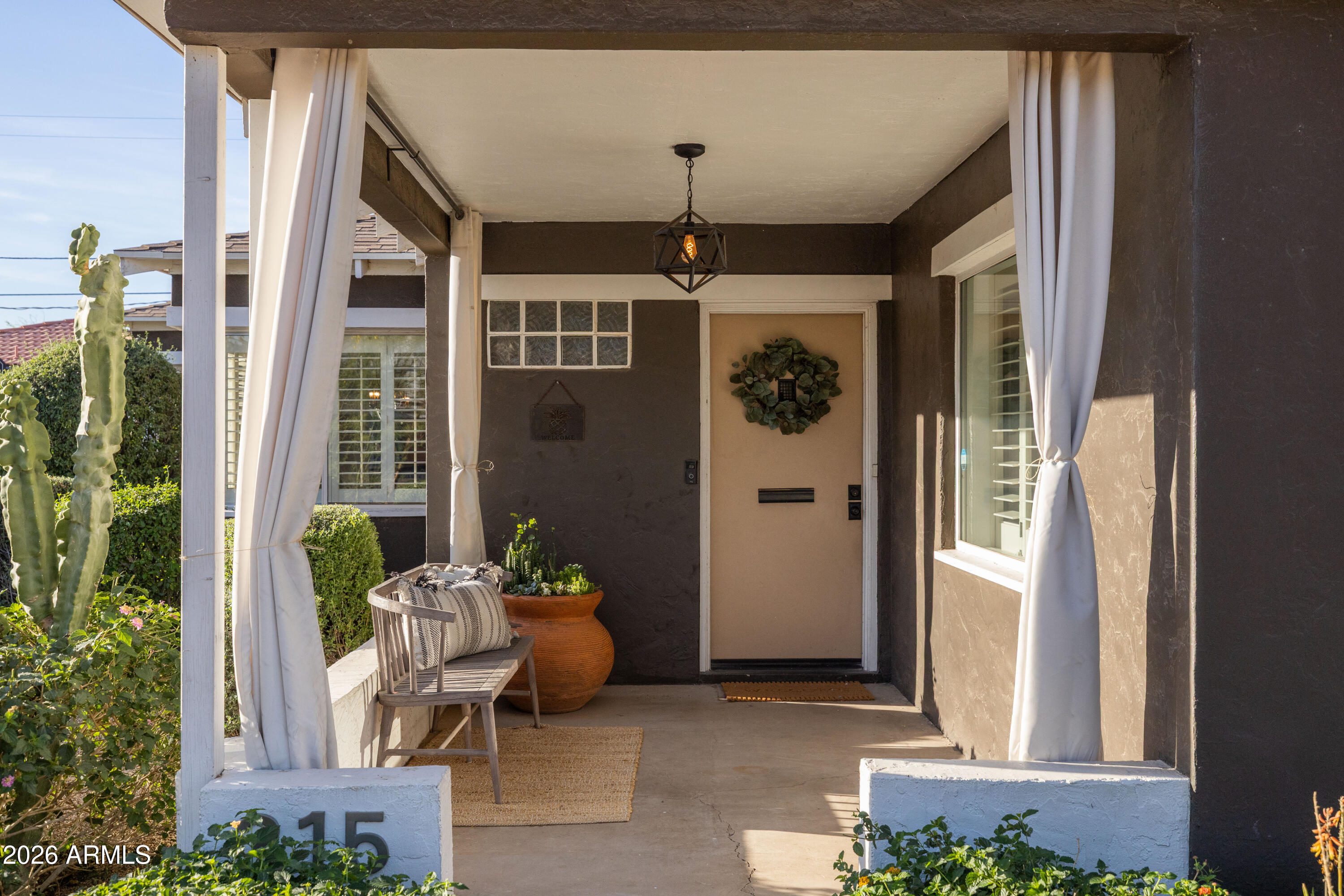 315 W EDGEMONT Avenue