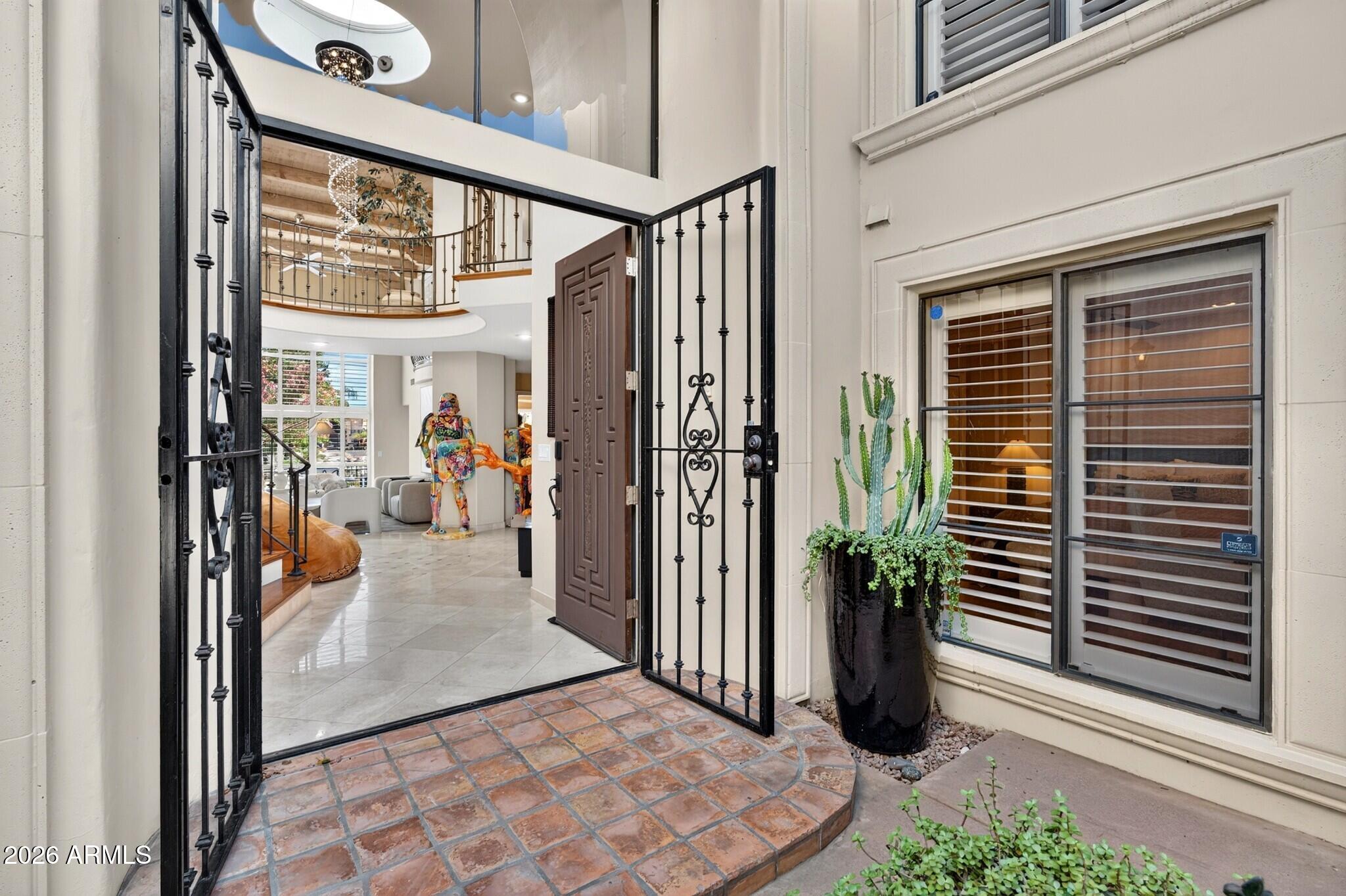 10050 E MOUNTAINVIEW LAKE Drive 10