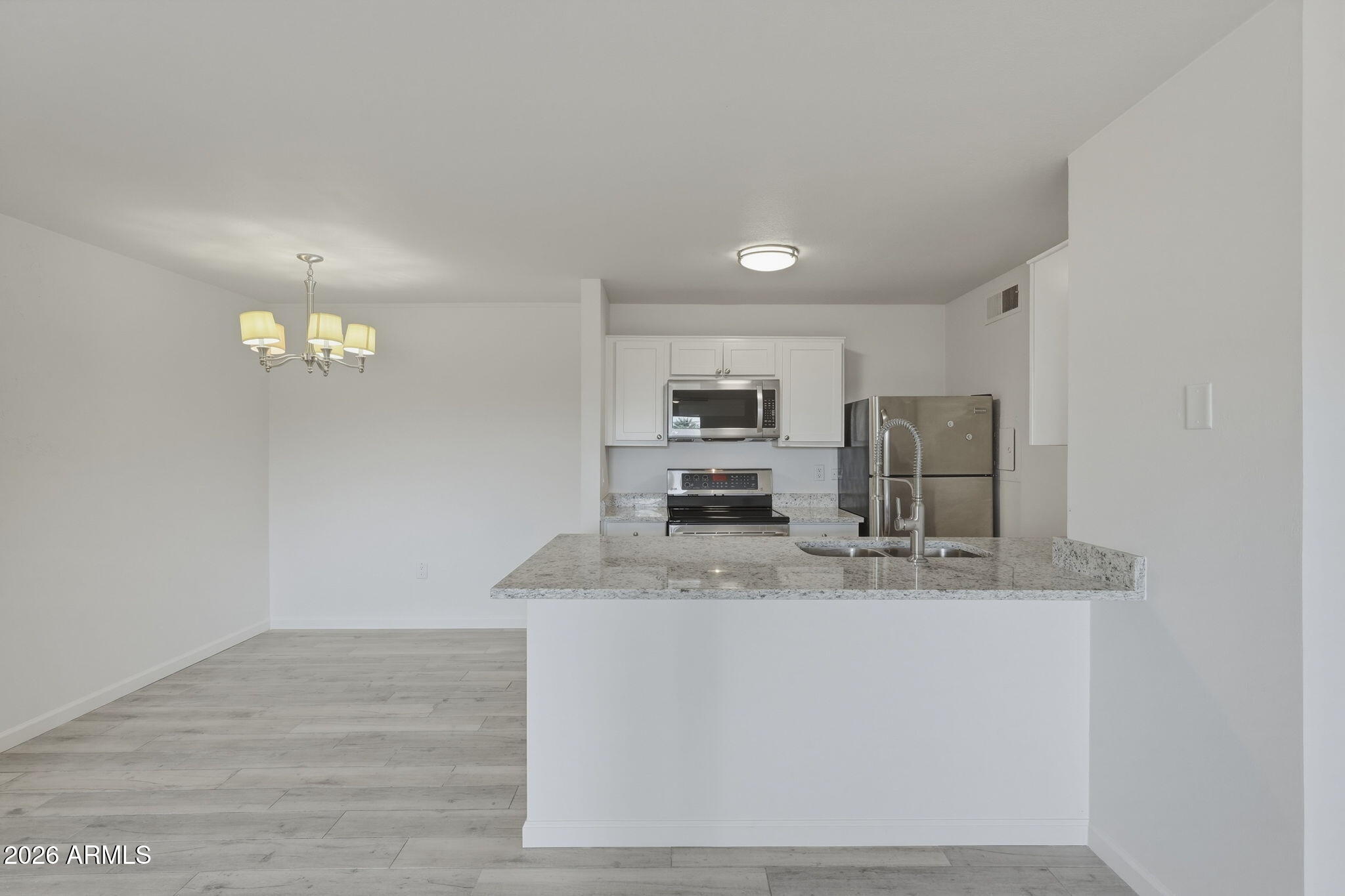 8055 E THOMAS Road B107