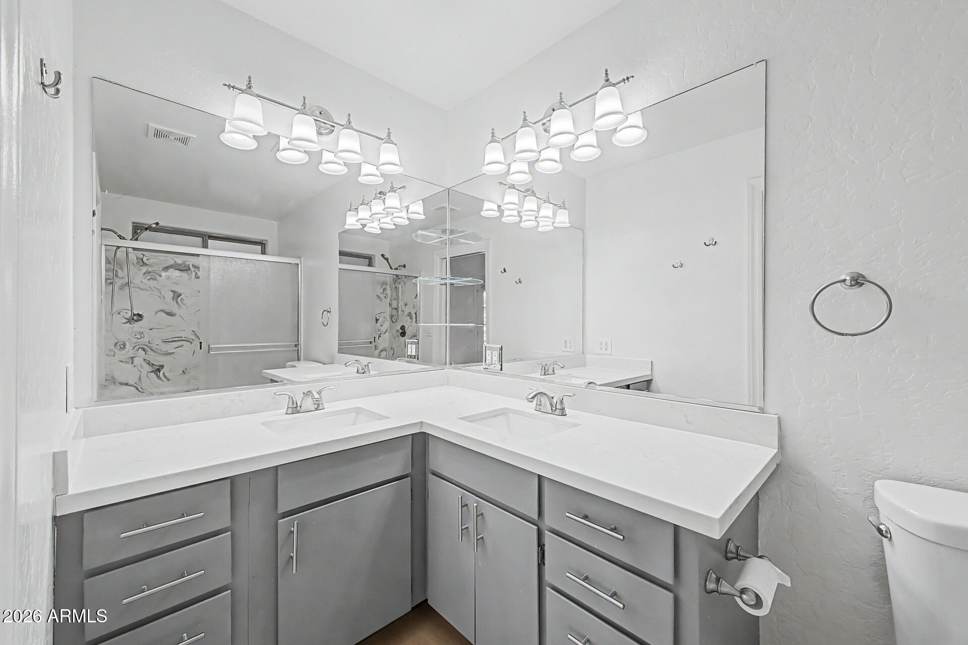 10048 W SAN LAZARO Drive