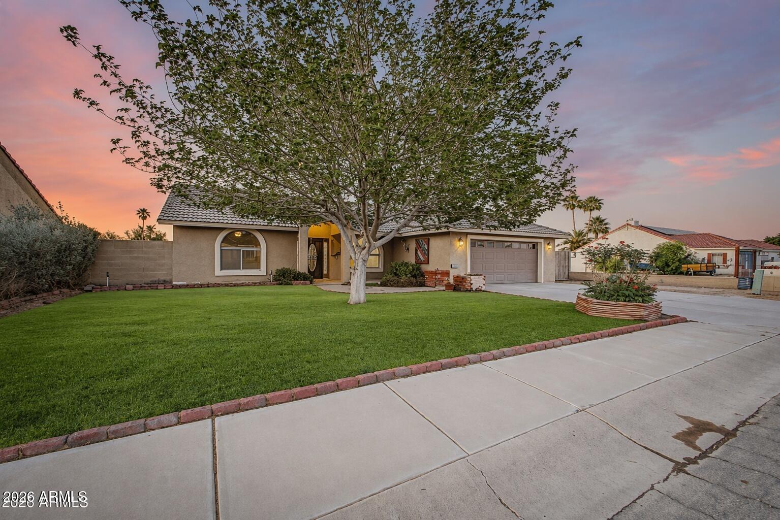 10048 W SAN LAZARO Drive