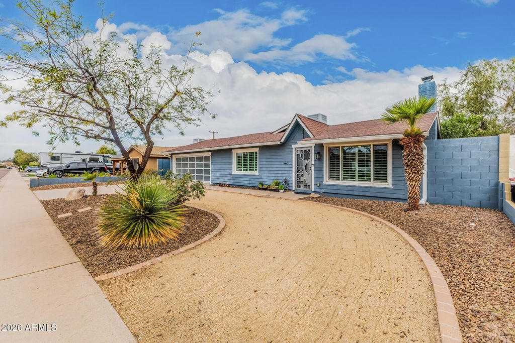 Photo of 8336 E Montecito Avenue, Scottsdale, AZ 85251 (MLS # 6997084)