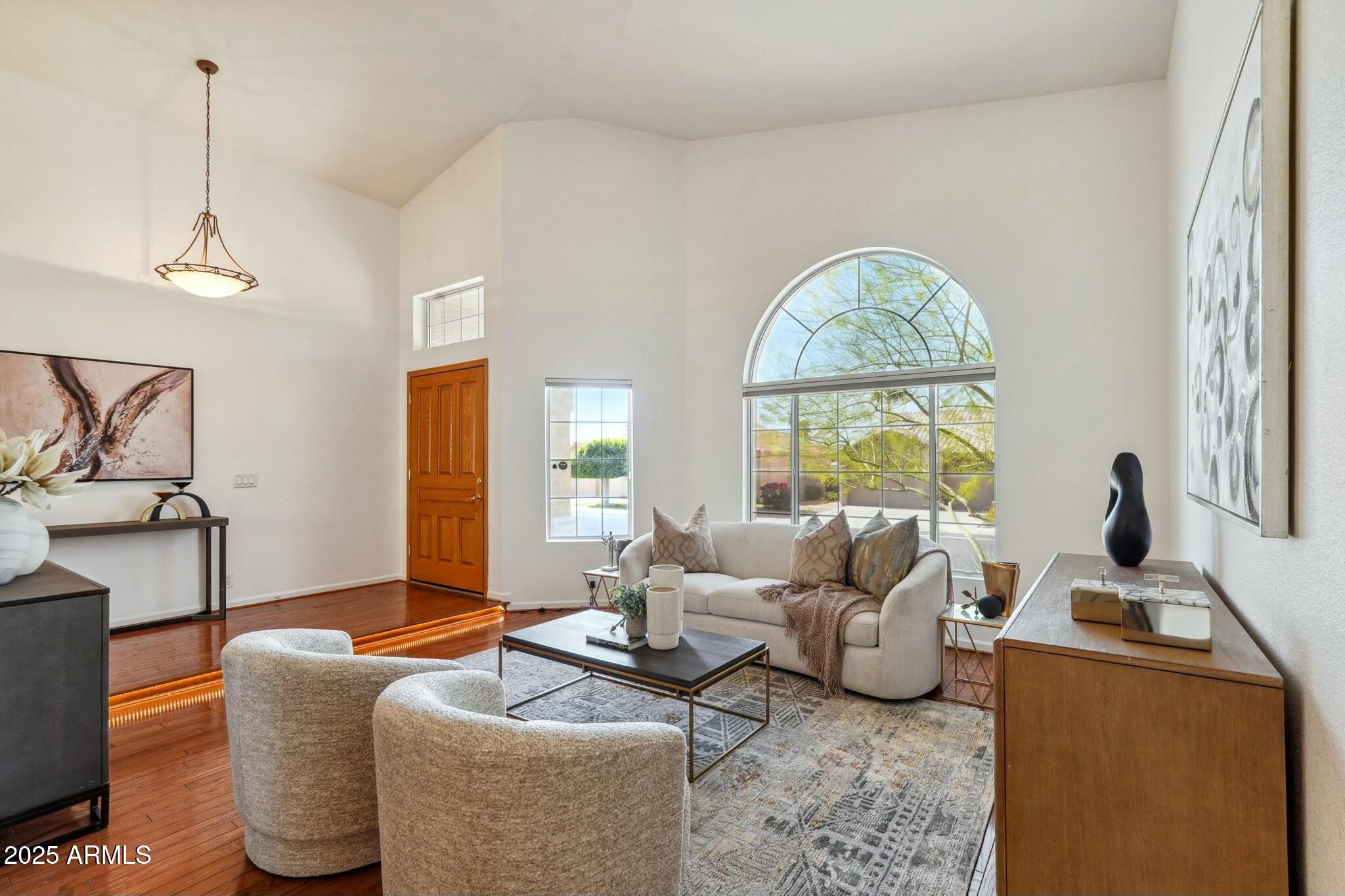 5310 W MELINDA Lane