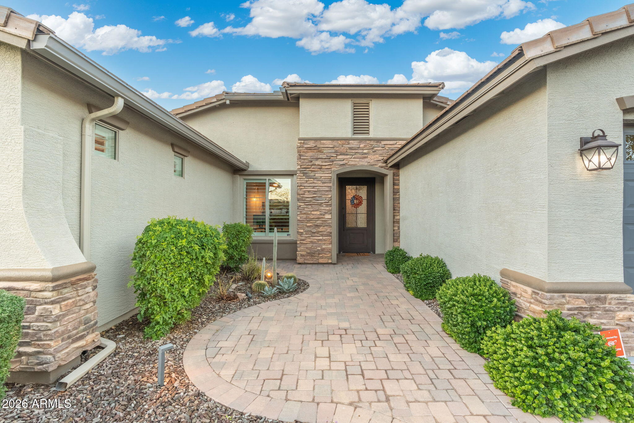 2587 E LODGEPOLE Drive