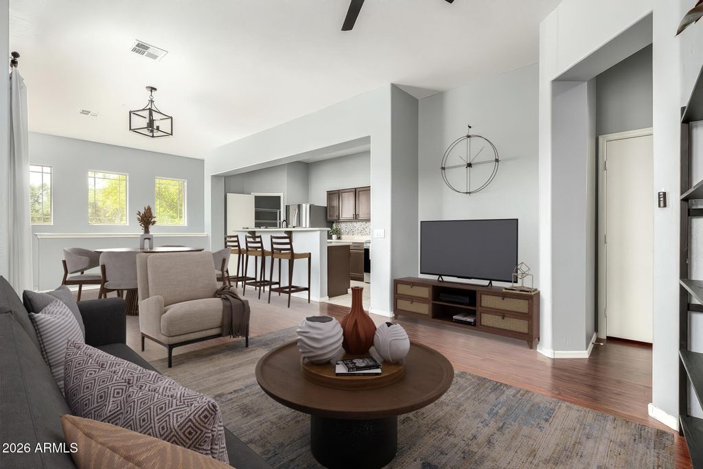 Photo of 1225 N 36th Street #2081, Phoenix, AZ 85008 (MLS # 6976940)