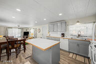 Dana's Trailer Ranch - Residential