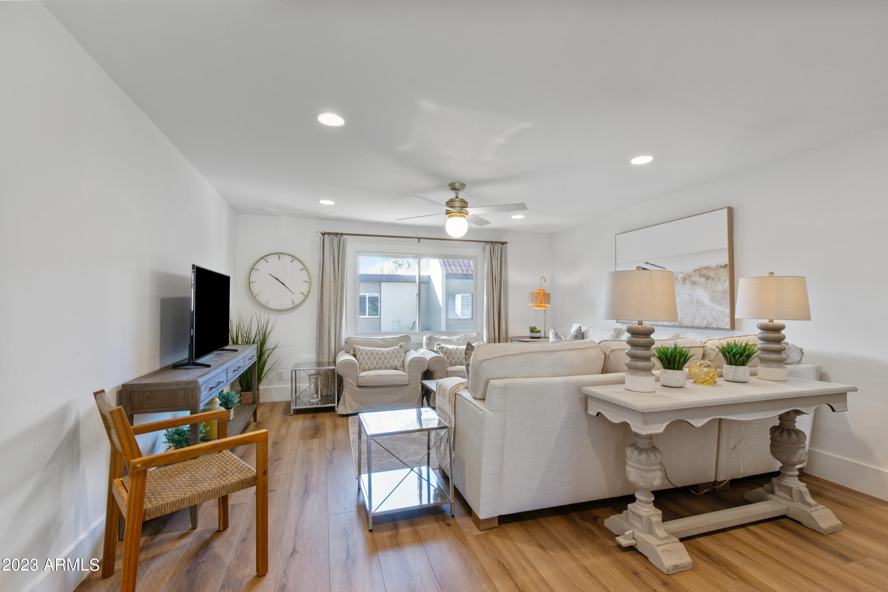 4201 E CAMELBACK Road 38