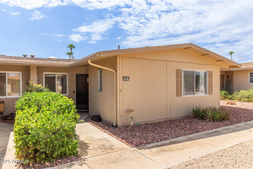 Photo of 19613 N Star Ridge Drive, Sun City West, AZ 85375 (MLS # 6915317)
