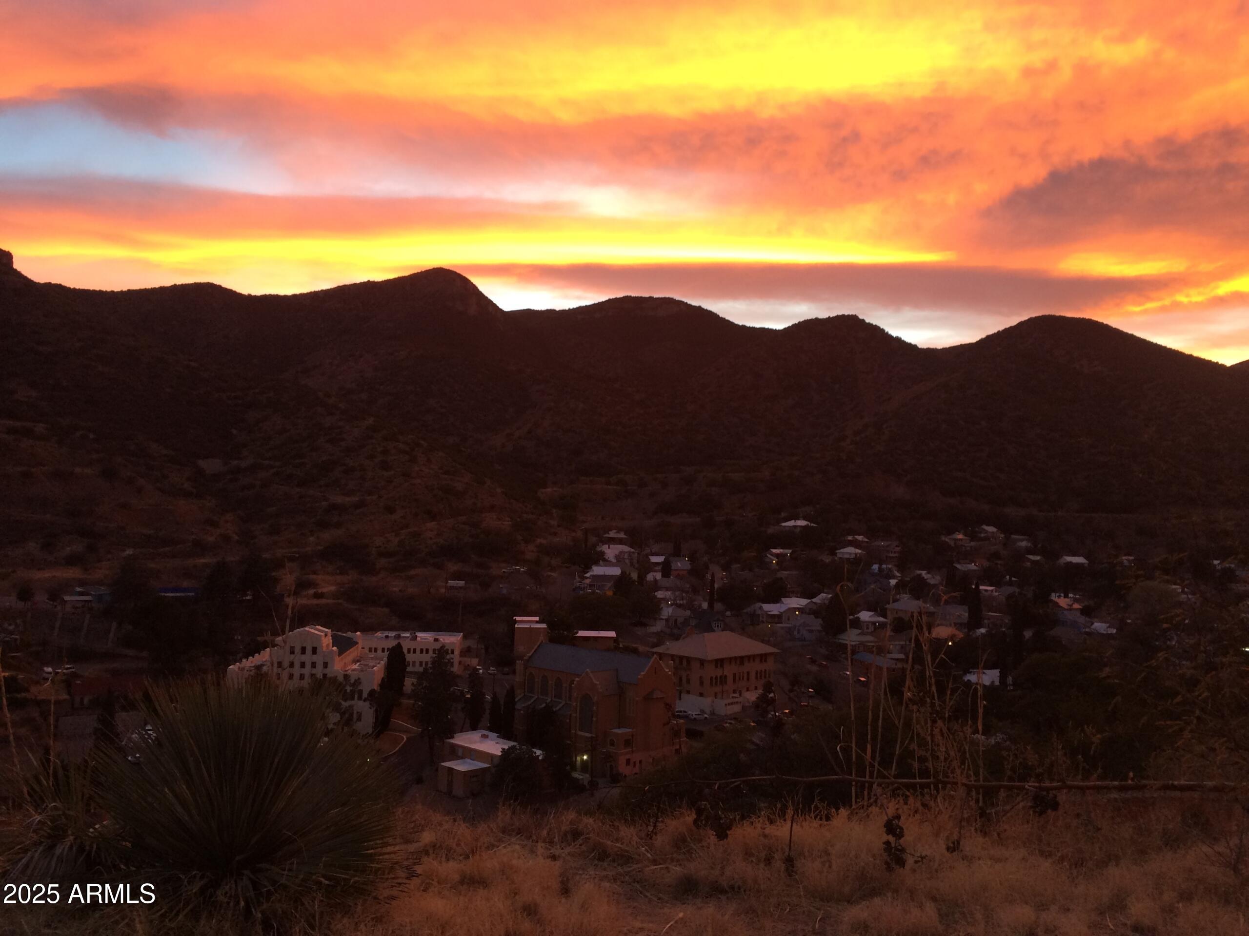 BISBEE - Land