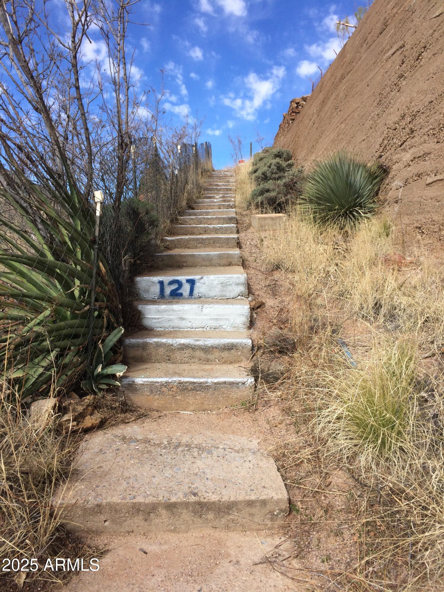 BISBEE - Land