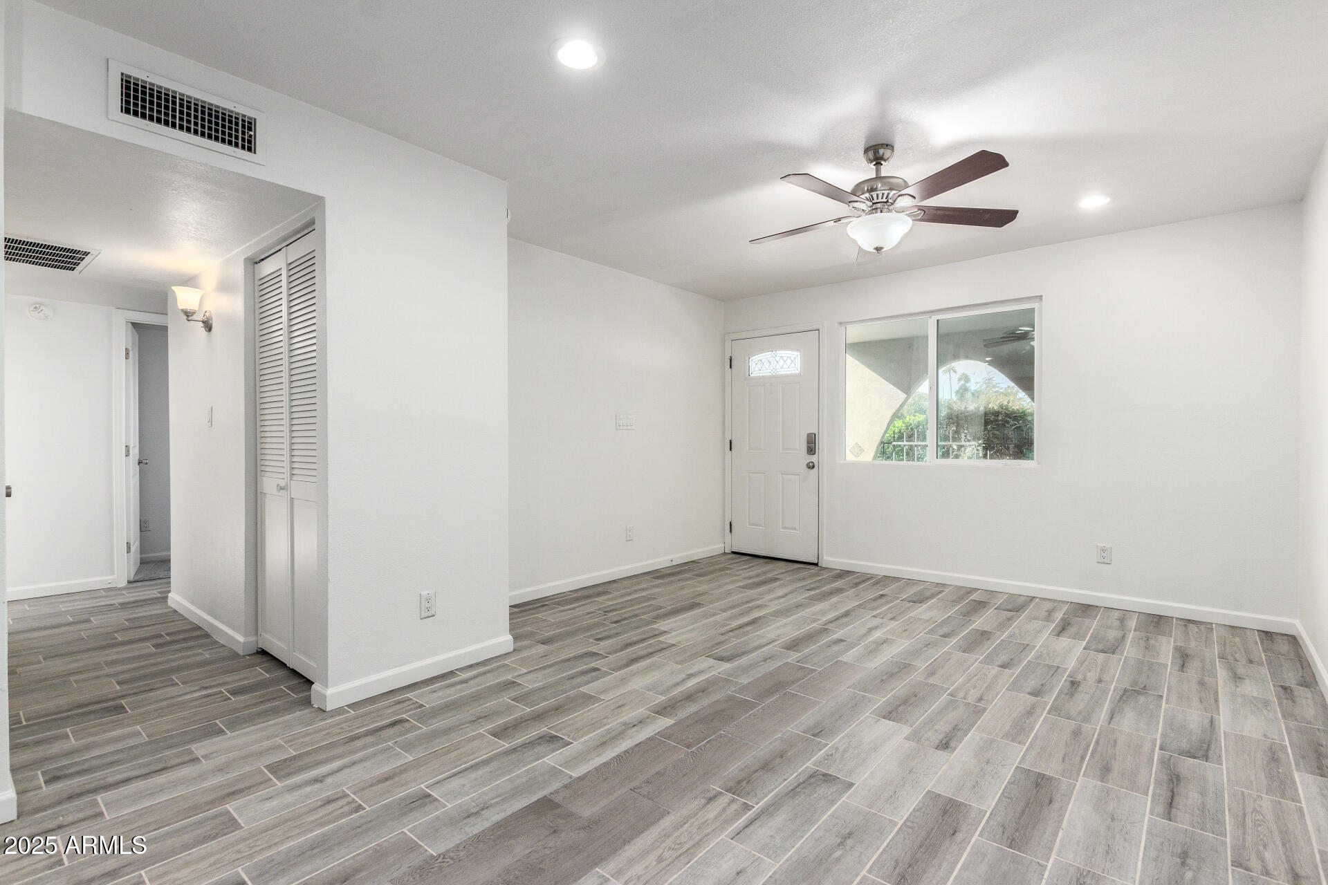 830 S DOBSON Road 98