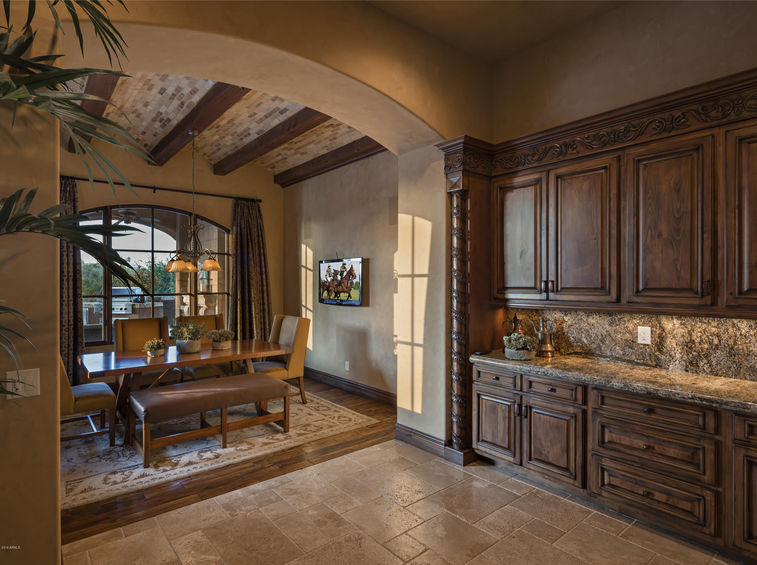 Whisper Rock - Residential