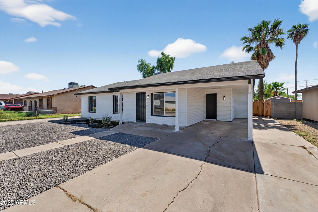Photo of 5039 W Vernon Avenue, Phoenix, AZ 85035 (MLS # 6934554)
