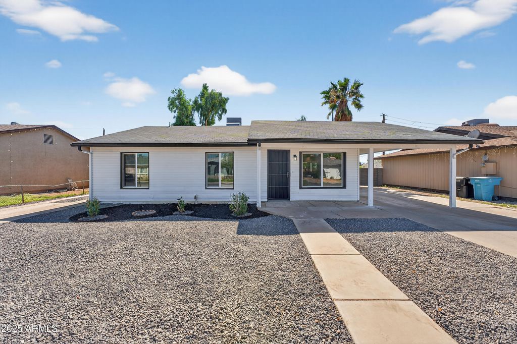 Photo of 5039 W Vernon Avenue, Phoenix, AZ 85035 (MLS # 6934554)