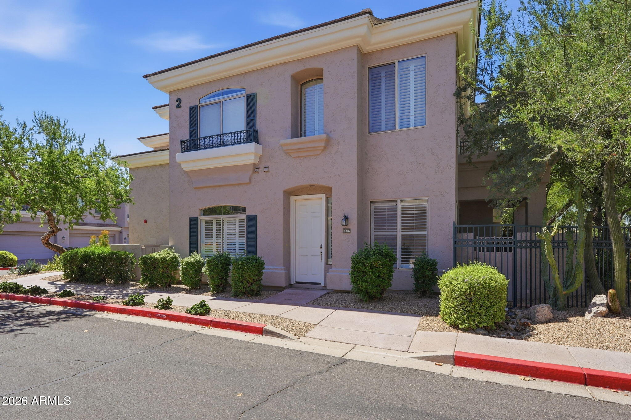 8180 E SHEA Boulevard 1006