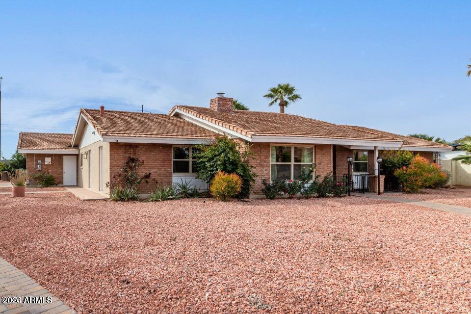 956 CASTILLO Drive E